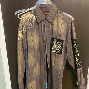 Men’s roar brand button up